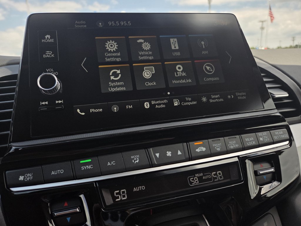 New 2026 Honda Odyssey EX-L image 9
