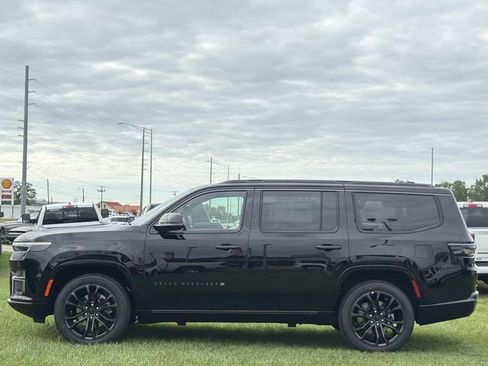 New 2026 Jeep Grand Wagoneer Summit w/ Premium Group III AWD/4WD image 14