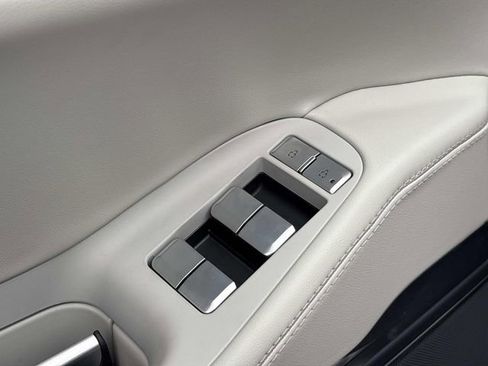 New 2026 Lincoln Navigator Premiere image 22