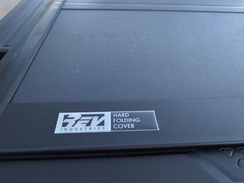 Used 2023 GMC Canyon AT4 w/ AT4 Premium Package image 11