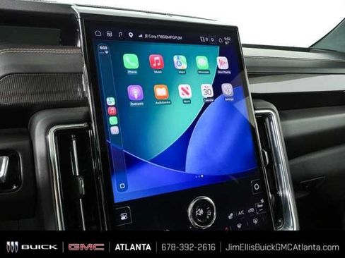 Certified 2025 GMC Yukon Elevation AWD/4WD image 17