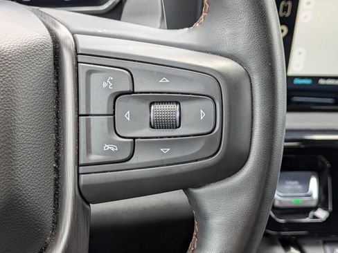 Used 2024 GMC Sierra 1500 AT4 w/ Technology Package AWD/4WD image 28