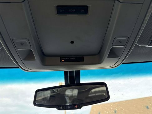 Used 2018 Chevrolet Silverado 1500 LT w/ All Star Edition image 23