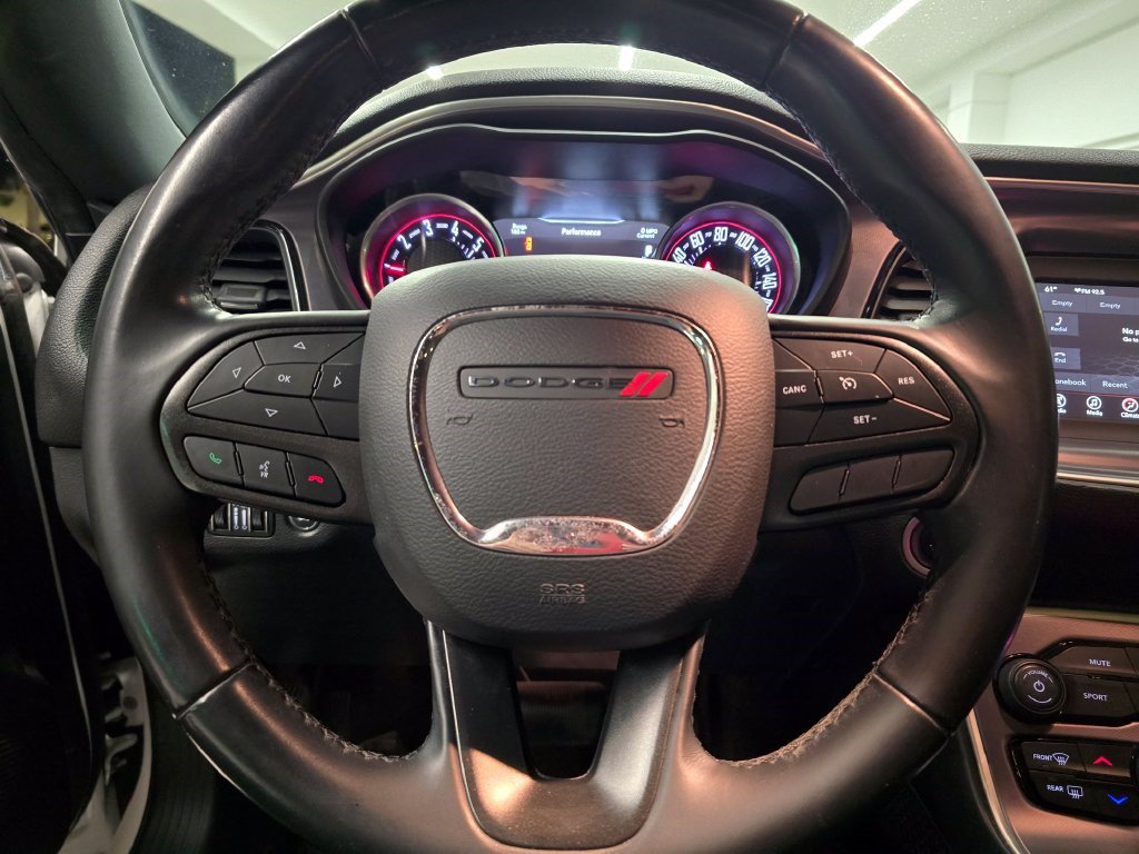 Used 2020 Dodge Challenger SXT RWD image 17