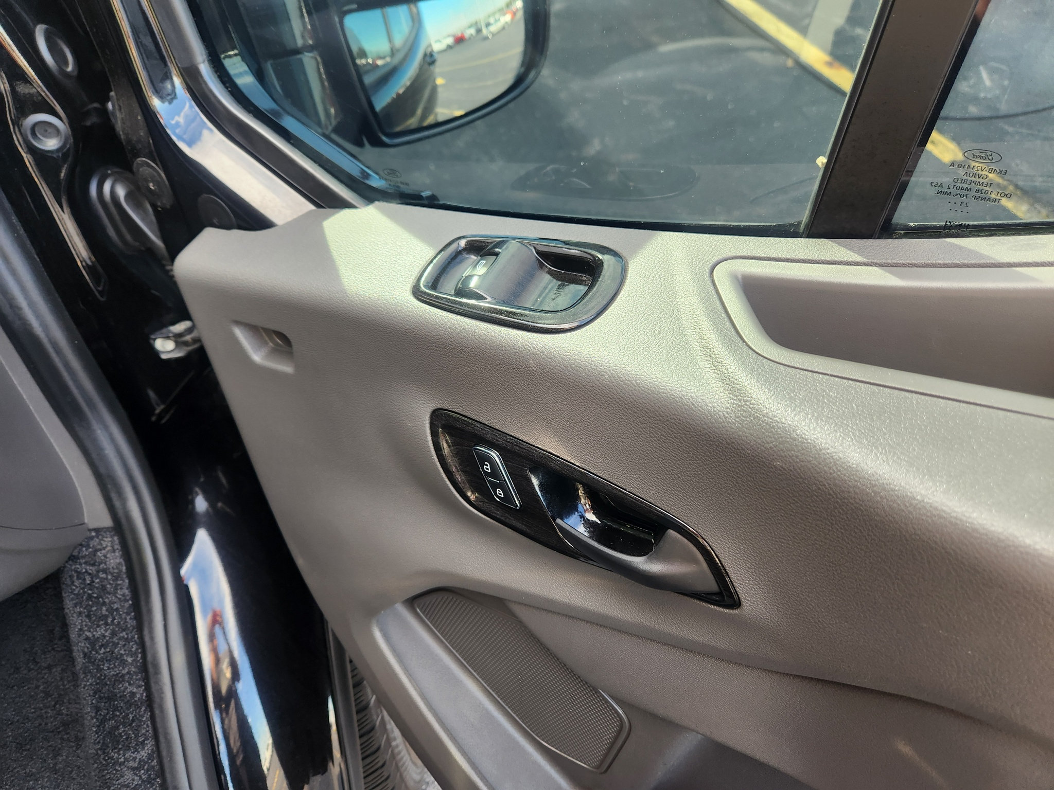 Used 2023 Ford Transit 150 Low Roof AWD image 45