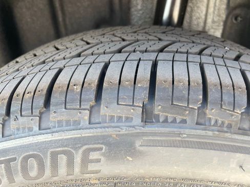 New 2026 Nissan Kicks SR w/ Cold Weather Package image 20