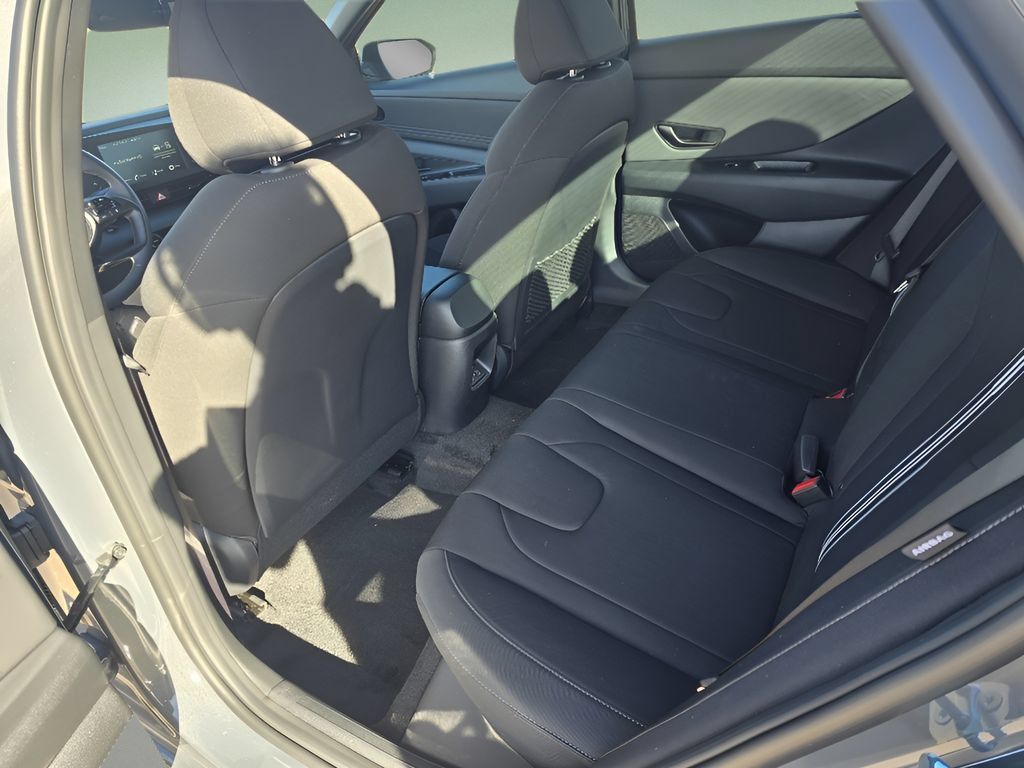New 2026 Hyundai Elantra SEL Sport Premium FWD image 15