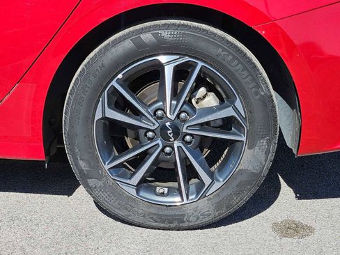 Certified 2024 Kia Forte LXS image 10