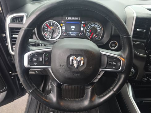 Used 2019 RAM 1500 Big Horn image 18