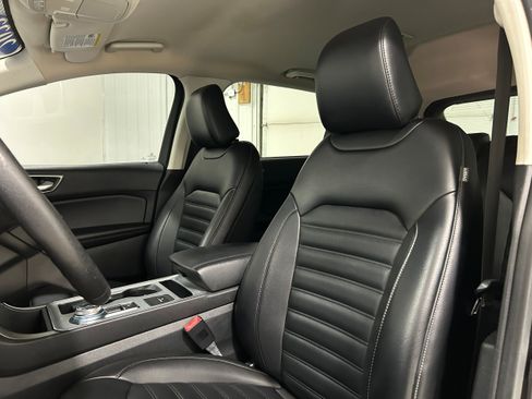 Used 2022 Ford Edge SEL AWD/4WD image 24