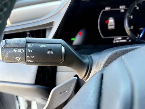 Used 2023 Lexus ES 350 F Sport w/ Accessory Package (Z2) FWD image 28