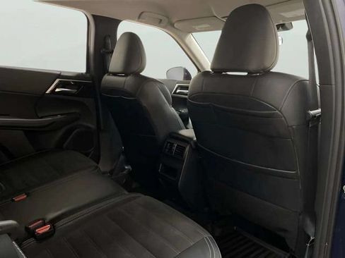 Used 2024 Mitsubishi Outlander SE FWD image 78