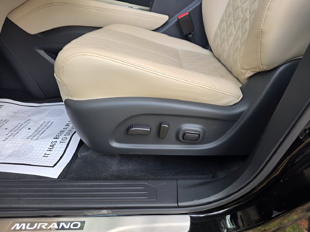 Used 2023 Nissan Murano Platinum w/ Cargo Package AWD/4WD image 19