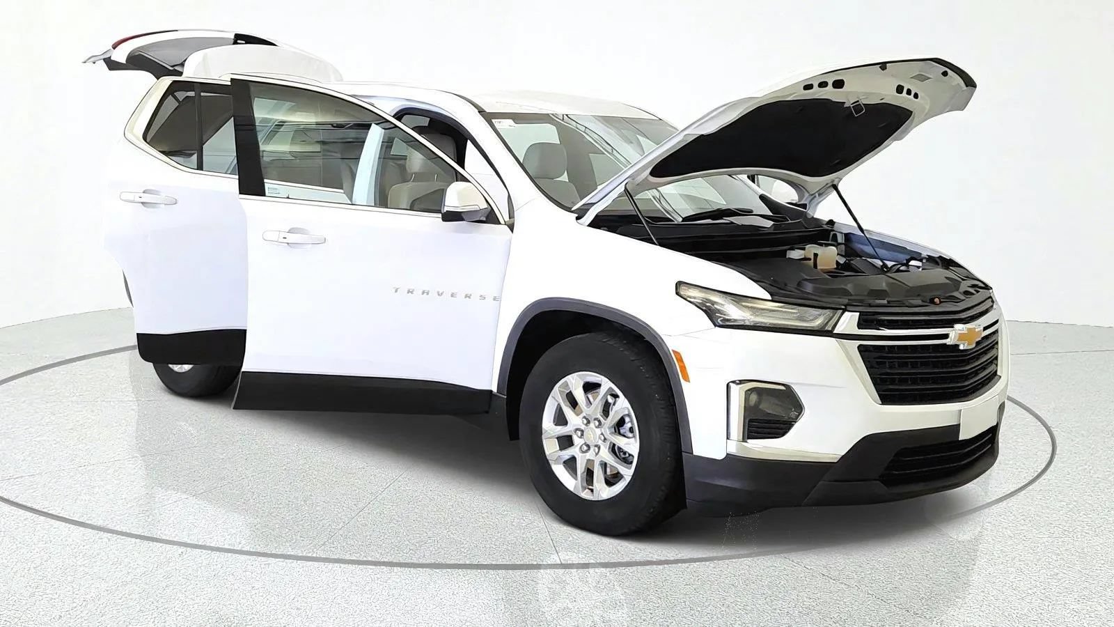 Used 2023 Chevrolet Traverse LS w/ Safety Package AWD/4WD image 11