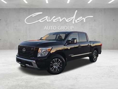 Used 2024 Nissan Titan SV w/ SV Convenience Package image 1