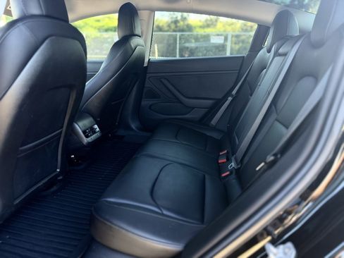 Used 2018 Tesla Model 3 Long Range image 20