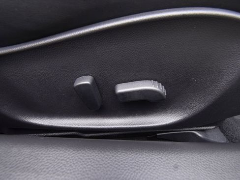 Used 2015 INFINITI Q40 AWD w/ Navigation Package image 25