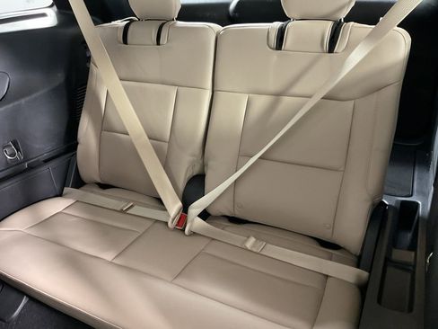 Used 2022 Ford Explorer Limited image 20