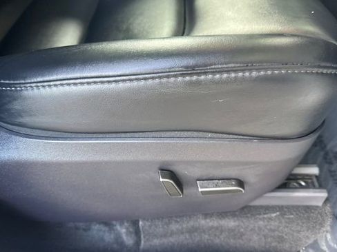 Used 2025 Tesla Model Y Long Range image 23