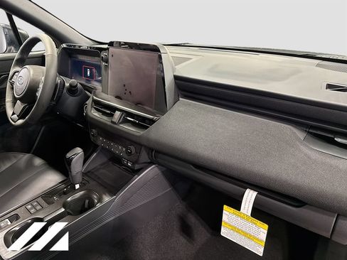 Used 2026 Subaru Outback Limited AWD/4WD image 32