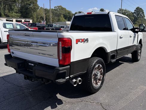 Used 2024 Ford F250 King Ranch image 6