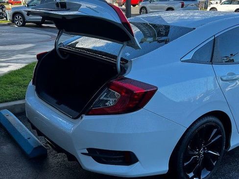 Used 2020 Honda Civic Sport image 7