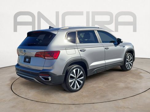 Used 2022 Volkswagen Taos SE image 10