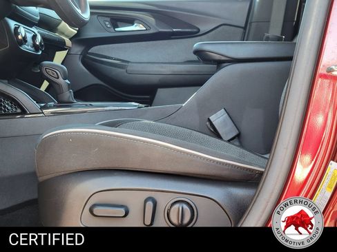 Used 2023 Chevrolet TrailBlazer LT FWD image 23