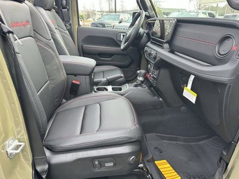 New 2026 Jeep Wrangler Unlimited Rubicon image 13