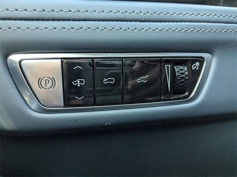 New 2025 Cadillac Escalade IQ Sport 2 image 39