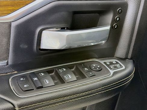 Used 2024 RAM 2500 Laramie image 21