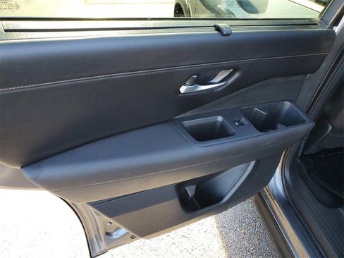 Certified 2025 Nissan Pathfinder SL w/ Cargo Package image 14