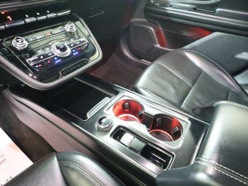 Used 2022 Lincoln Corsair AWD w/ Premium Package image 20