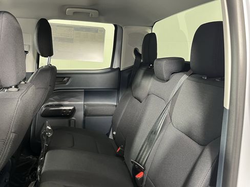 New 2026 Ford Maverick XL AWD/4WD image 15