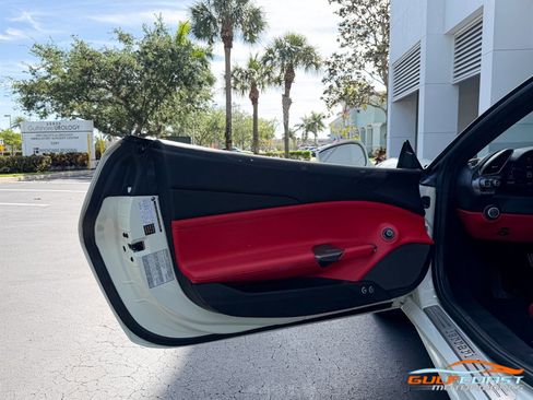 Used 2018 Ferrari 488 Spider image 24