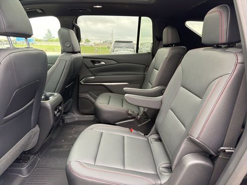 New 2026 Chevrolet Traverse Z71 w/ Driver Confidence Package AWD/4WD image 16