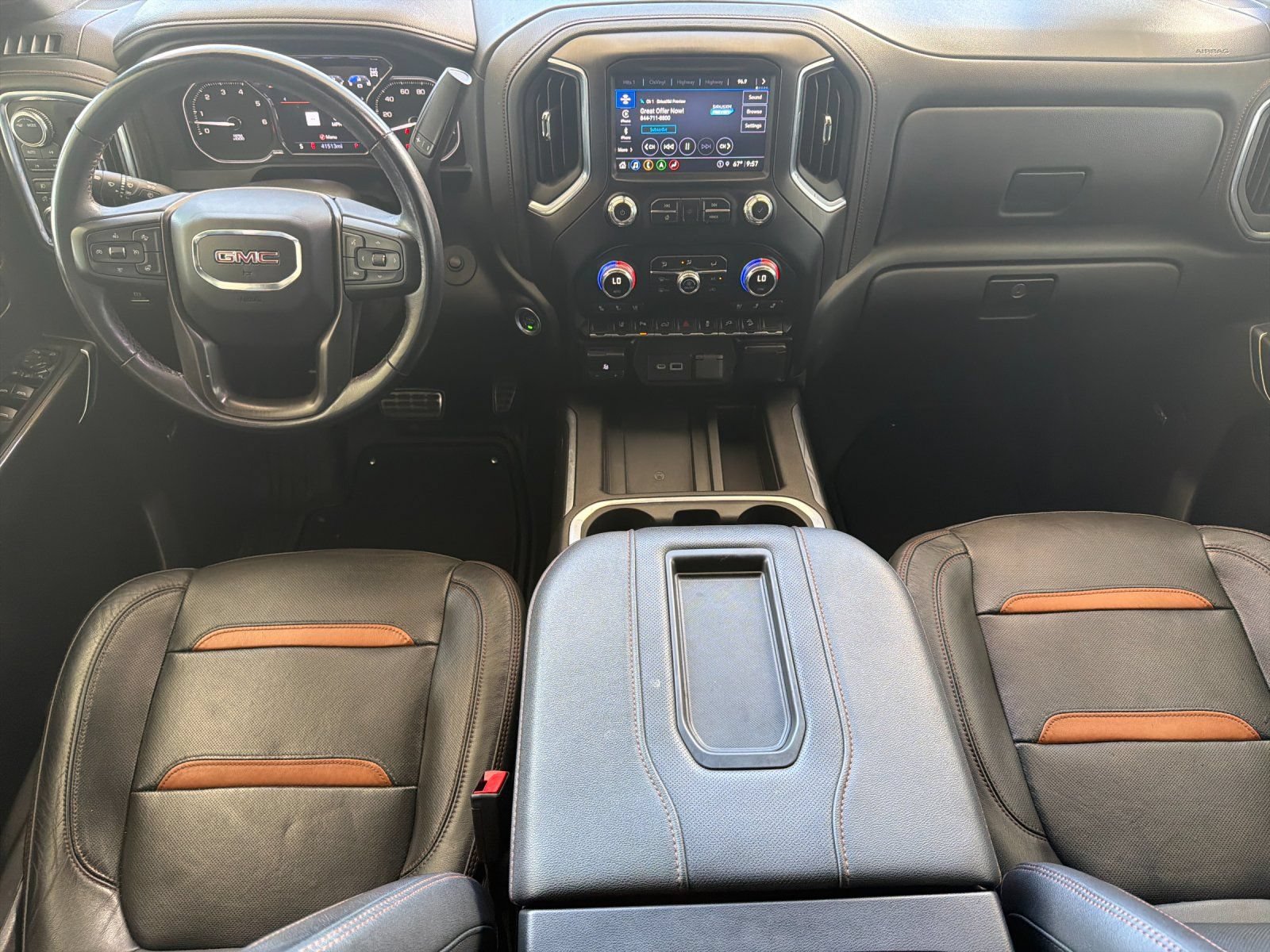Used 2022 GMC Sierra 2500 AT4 w/ AT4 Premium Plus Package AWD/4WD image 14