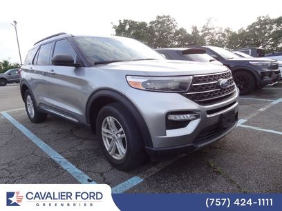 Used 2022 Ford Explorer XLT w/ Equipment Group 202A
