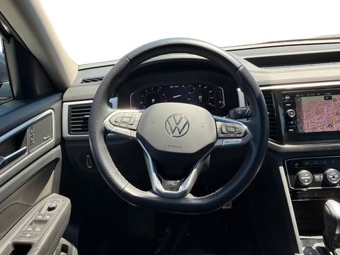 Used 2022 Volkswagen Atlas SEL Premium AWD/4WD image 12