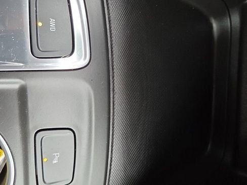 Certified 2024 Chevrolet Equinox LT w/ LPO, Floor Liner Package image 38