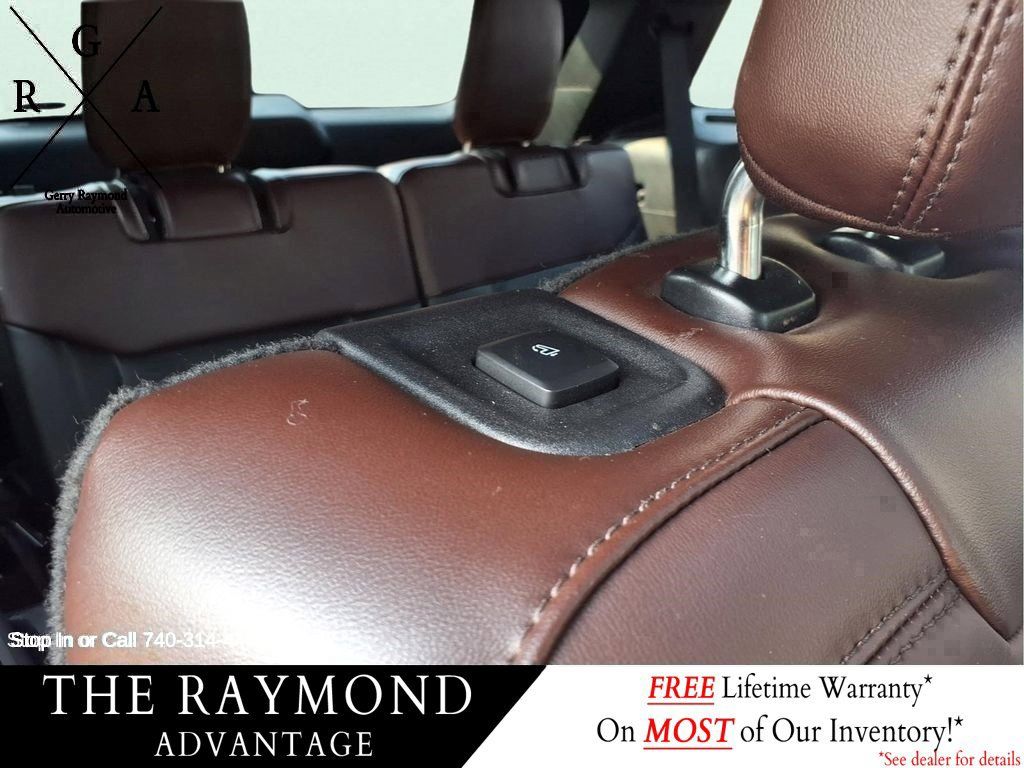Used 2023 Ford Explorer Platinum w/ Technology Package AWD/4WD image 29