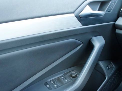 Used 2025 Volkswagen Jetta S FWD image 22