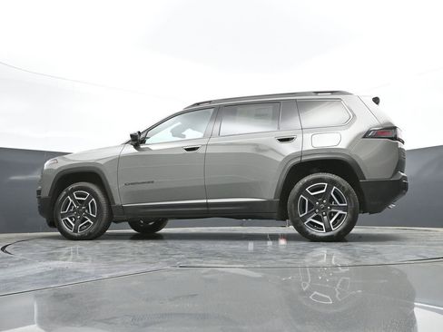 New 2026 Jeep Cherokee Limited AWD/4WD image 46