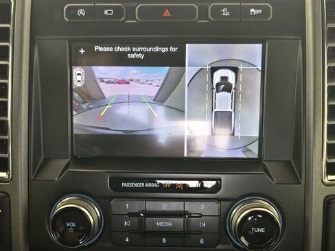 Used 2019 Ford F150 Raptor w/ Equipment Group 802A Luxury image 18