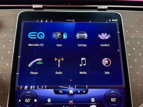 Certified 2023 Mercedes-Benz EQS 450+ SUV image 32