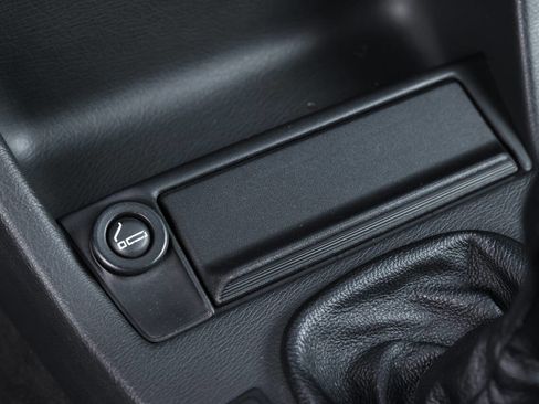 Used 1988 BMW M3 Coupe image 63