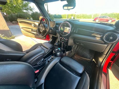Used 2021 MINI Cooper Convertible FWD image 17