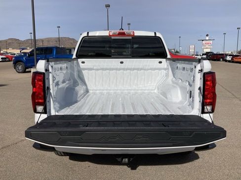 Used 2023 Chevrolet Colorado LT w/ LT Convenience Package II image 38