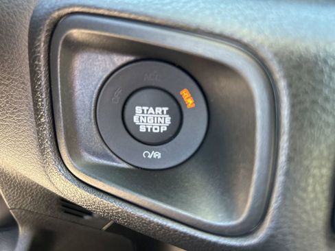 New 2026 Jeep Gladiator Sport AWD/4WD image 40