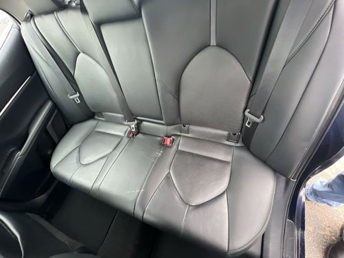 Used 2022 Toyota Camry XLE image 23